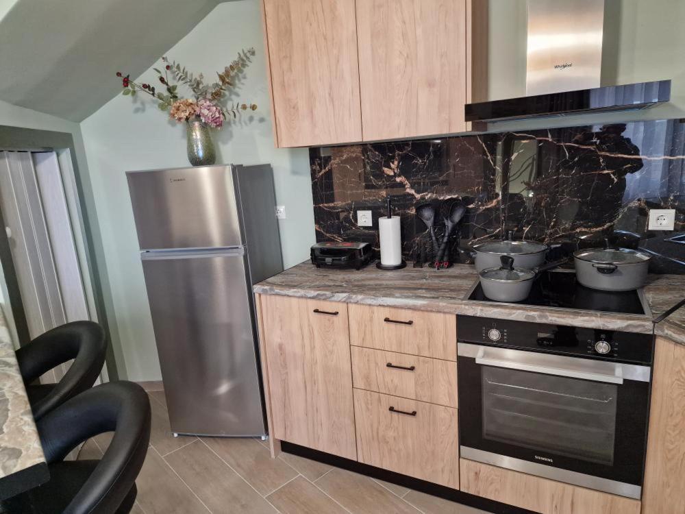 Solymar Prive Apartment Archangelos  Ngoại thất bức ảnh