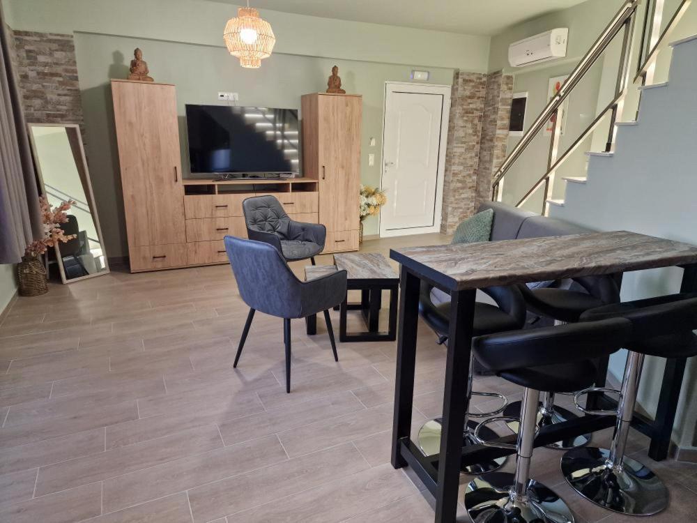 Solymar Prive Apartment Archangelos  Ngoại thất bức ảnh